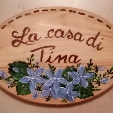 Вілла La Casa Di Tina - Civenna Екстер'єр фото